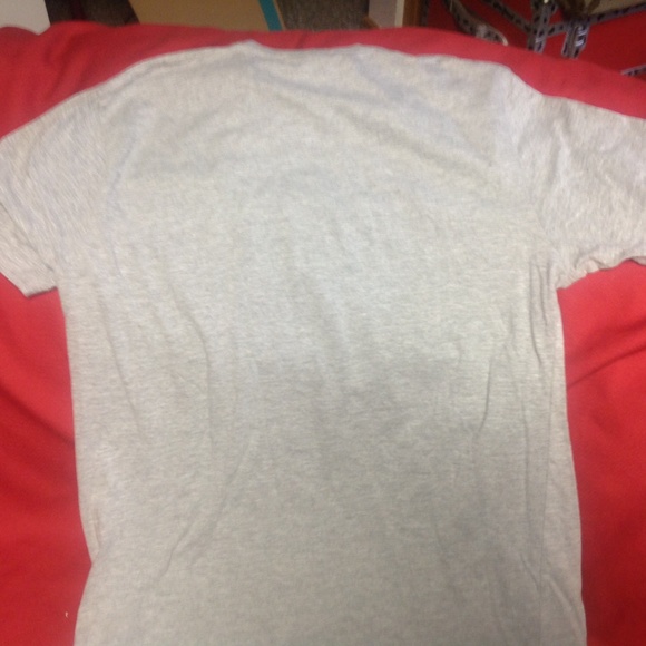 Cropp skateboarding tshirt - Picture 3 of 3